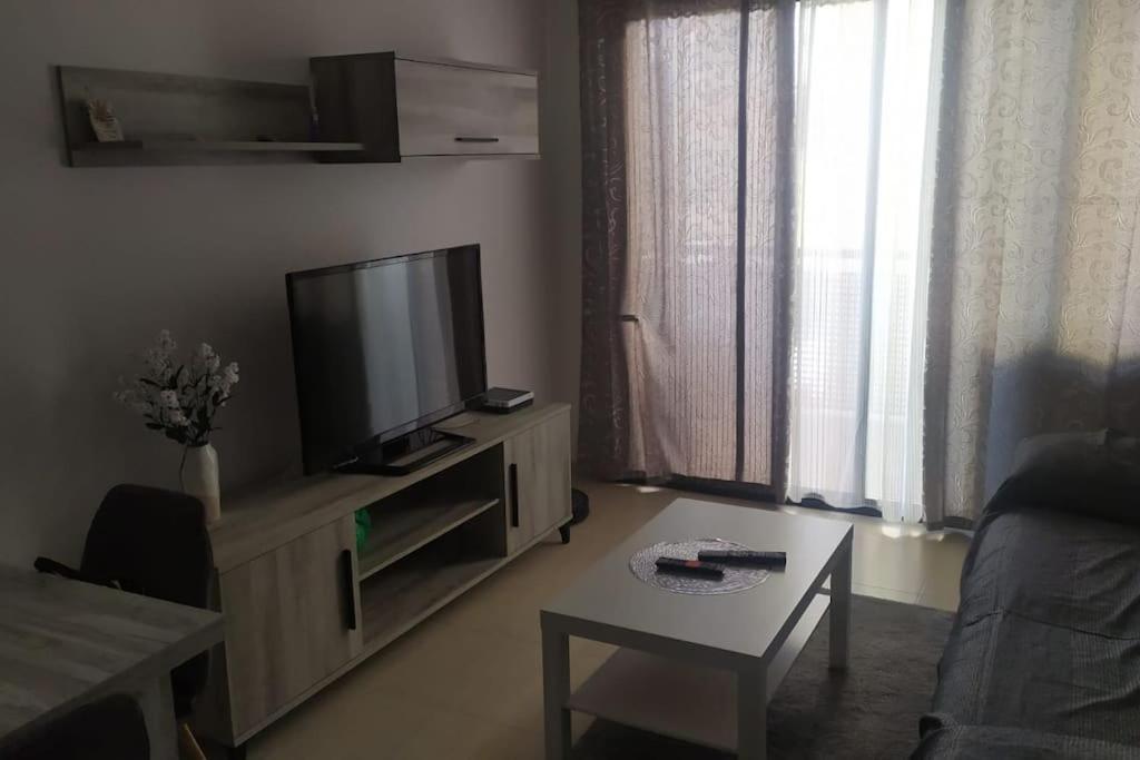 Apartamento Nuevo Con Piscina Y Amplio Balcon Sant Carles De La Rapita Exterior photo