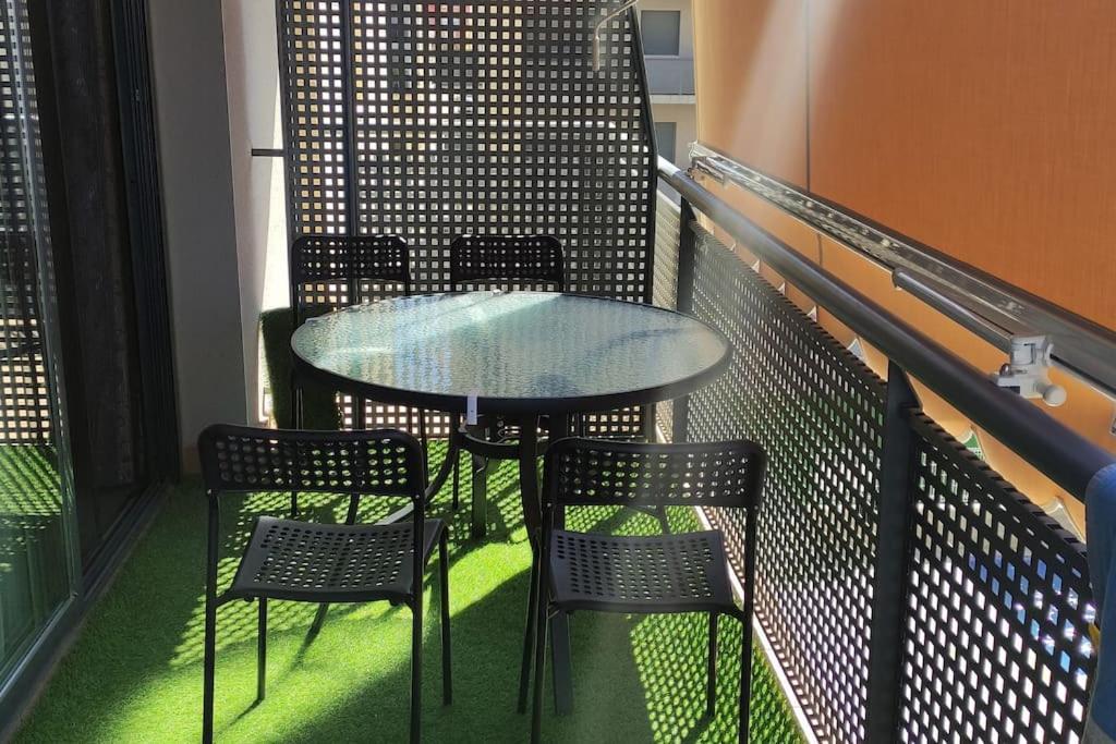 Apartamento Nuevo Con Piscina Y Amplio Balcon Sant Carles De La Rapita Exterior photo